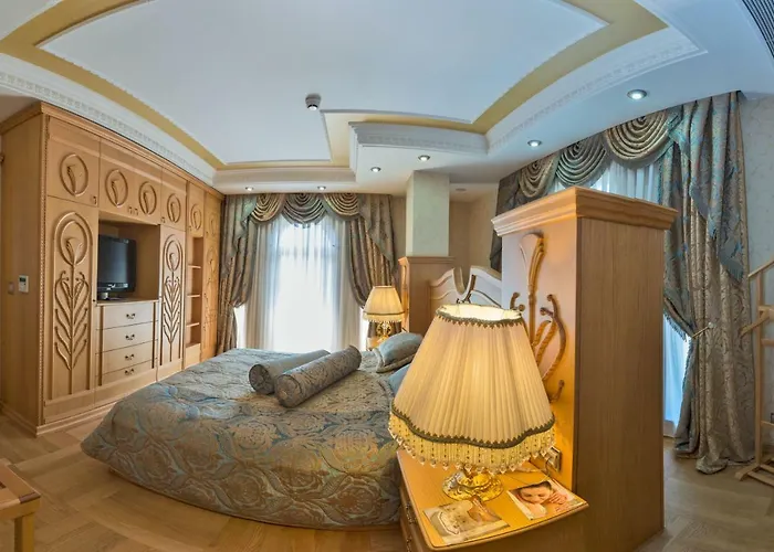 Celal Aga Konagi Metro Hotel